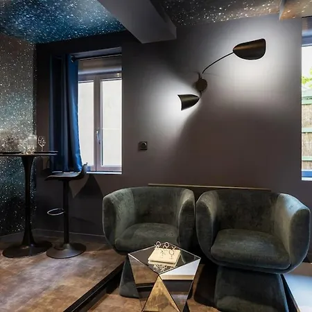Galaxy La Tete Dans Les Etoiles Apartament *